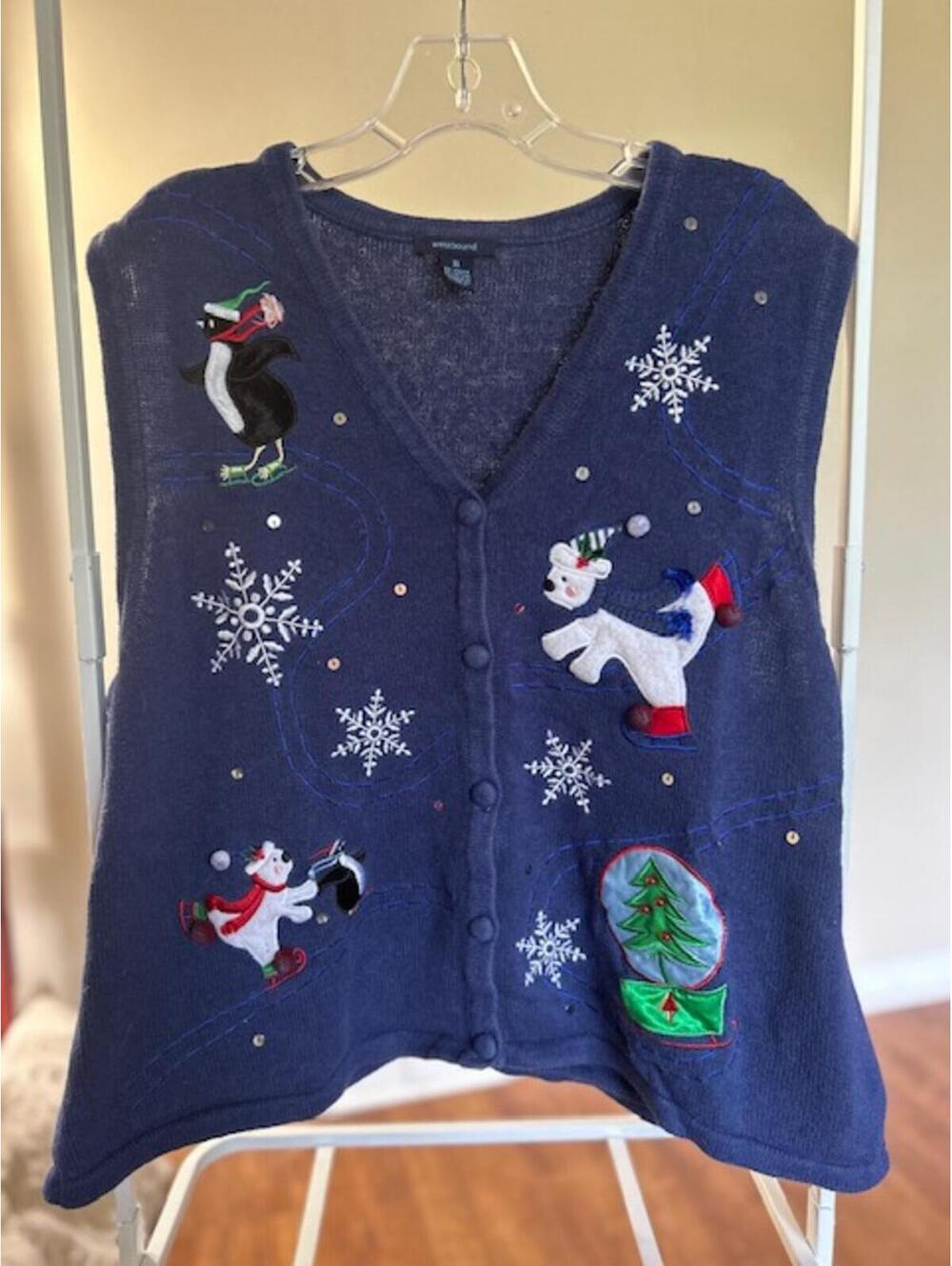 Westbound Holiday Themed Knit Vest Appliqué Embellishment XL